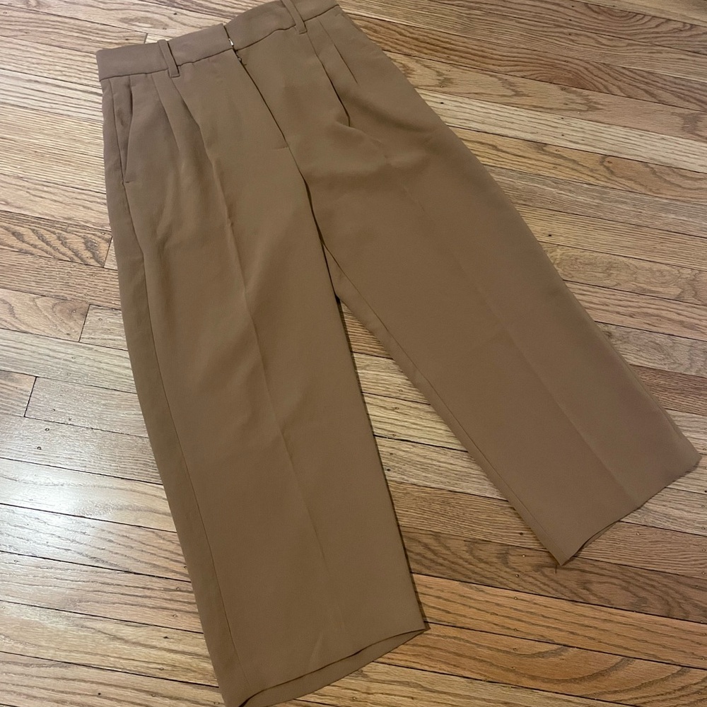 Aritzia Wilfred The Effortless Pant Crop Dress Pants